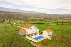Holiday Home Romeo